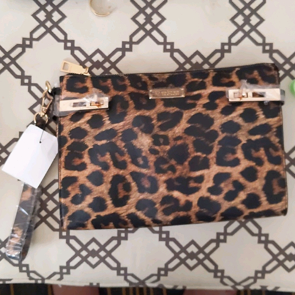 Clutch purse